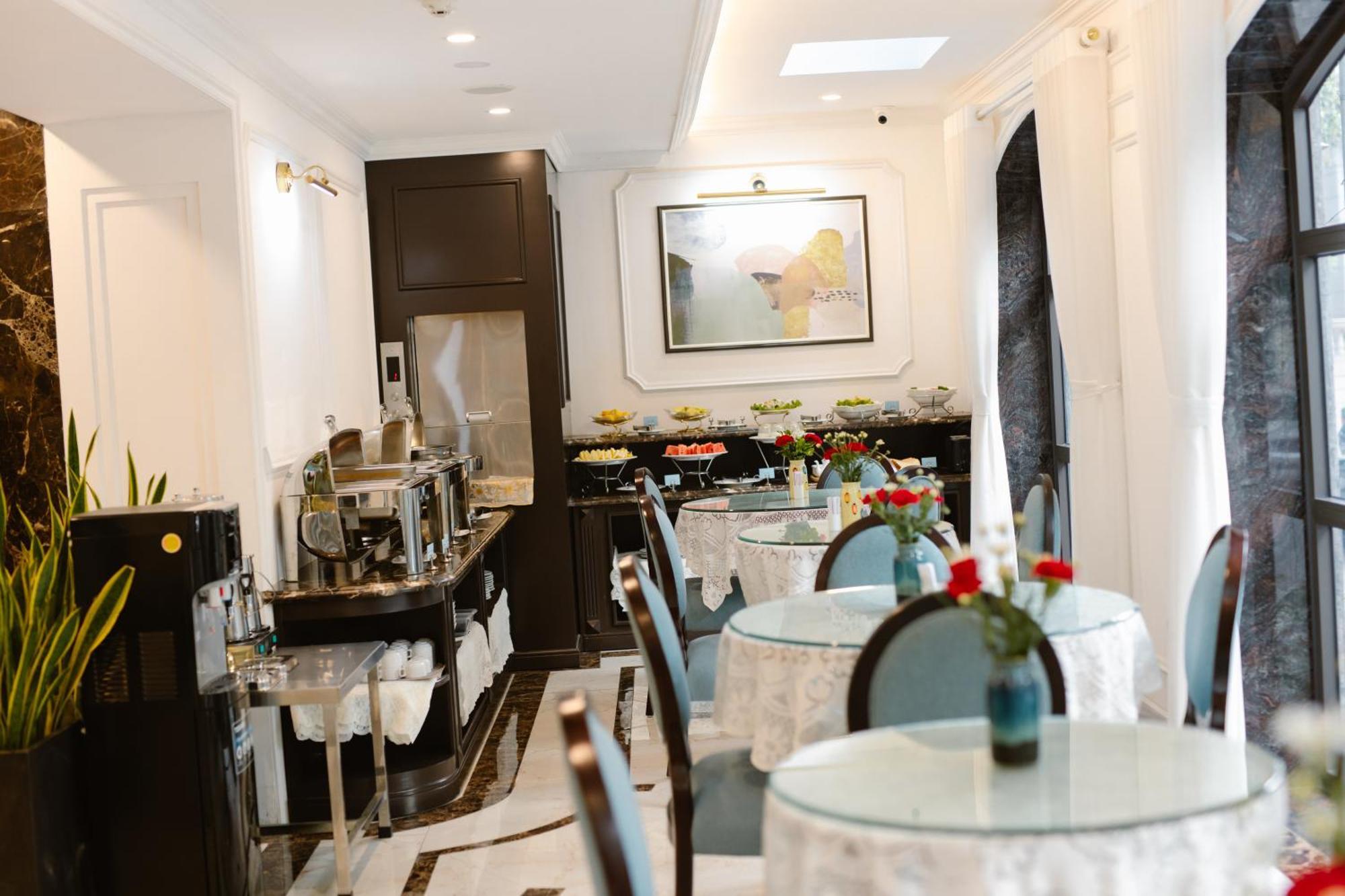 Hong Van Hotel 河内 外观 照片
