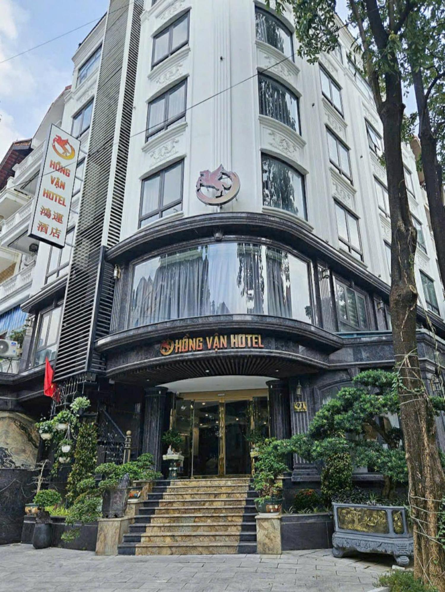 Hong Van Hotel 河内 外观 照片
