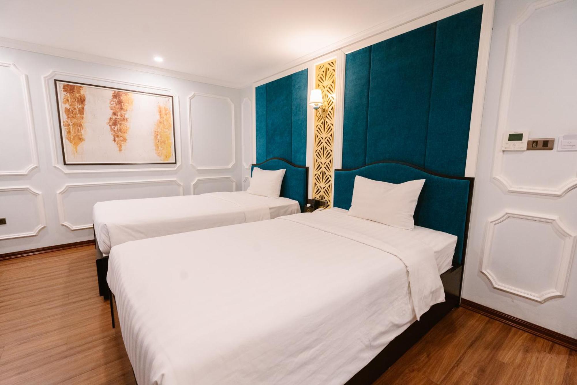 Hong Van Hotel 河内 外观 照片